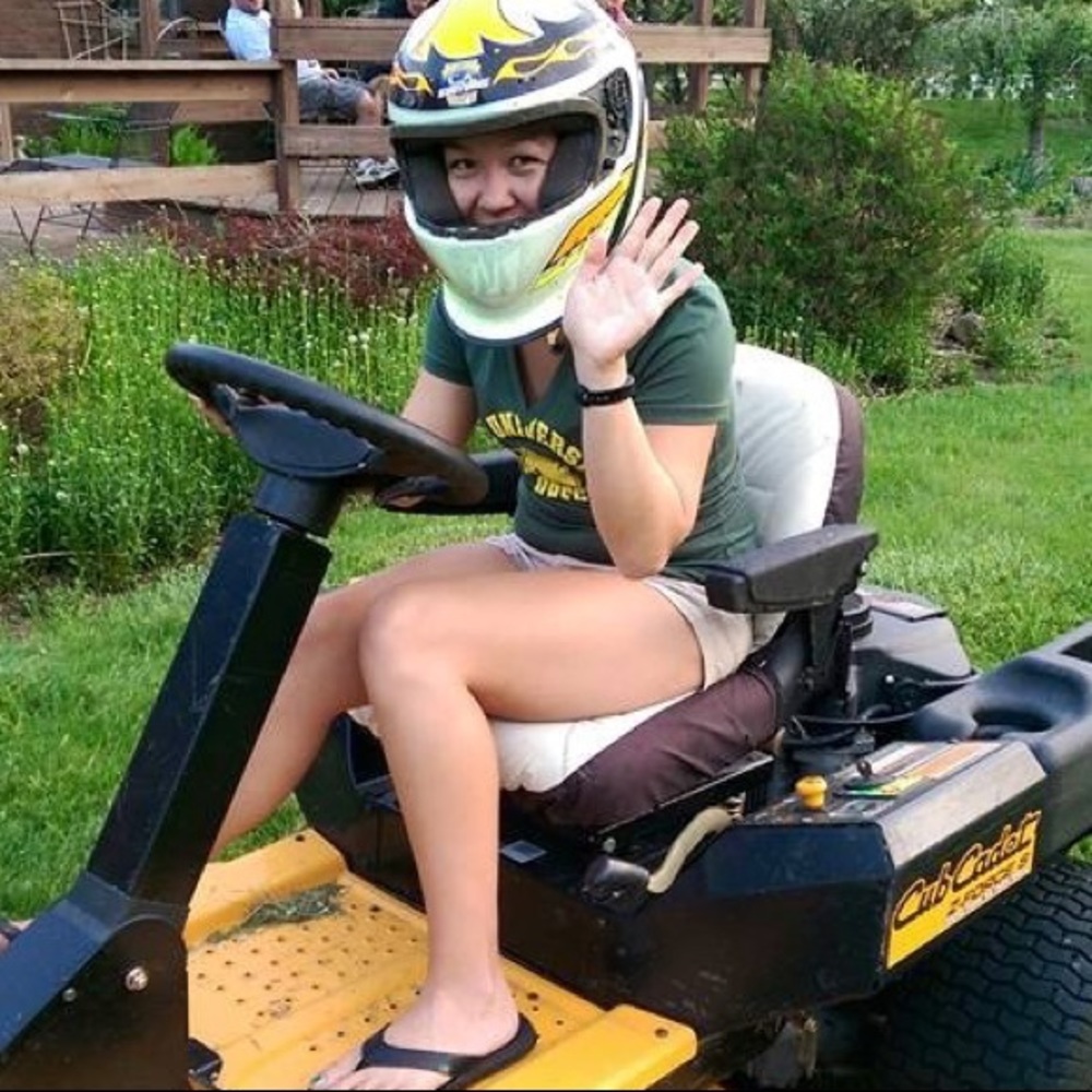 Meet your Posher, Stephanie